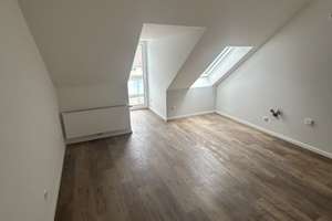 Charmante moderne 2-Raum-Dachgeschosswohnung mit Balkon in Bergerhausen sucht neuen Mieter*in – Muldeweg 51, 45136 Bergerhausen, Essen – Vorschaubild 9