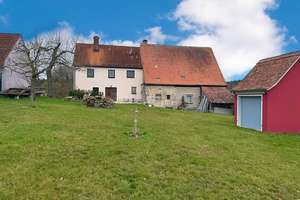 Bauernhaus mit viel Liebe renoviert – Die vollständige Adresse der Immobilie erhältst du vom Anbieter., 91611 Lehrberg – Vorschaubild 1