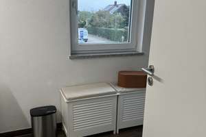  Moderne KfW-55-Doppelhaushälfte in Großmehring – hochwertige Ausstattung, Garten, Balkon, Garage  – Die vollständige Adresse der Immobilie erhältst du vom Anbieter., 85098 Großmehring – Vorschaubild 20