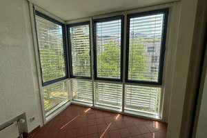 Lichtdurchflutete Wohnung im Herzen von Stuttgart-West – Augustenstr. 21, 70178 Feuersee, Stuttgart – Vorschaubild 4