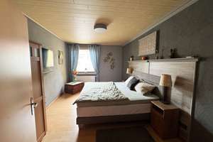 Doppelhaushälfte mit Charme und Geschichte in ruhiger Lage vn Burbach – Ahornstraße 12, 66115 Burbach, Saarbrücken – Vorschaubild 13