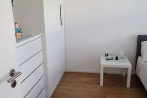 Neuwertige 2-Raum-Wohnung möbliert, mit Balkon und Einbauküche in Erfurt – Die vollständige Adresse der Immobilie erhältst du vom Anbieter., 99091 Gispersleben, Erfurt – Vorschaubild 6