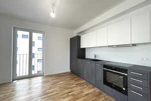 Hochwertige 2-Zimmerwohnung mit Balkon und Einbauküche – Berlin – Vorschaubild 6