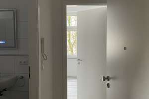 Helle 2-Zimmer Wohnung im 2. OG in Leverkusen-Opladen, Altbau-kernsaniert – Die vollständige Adresse der Immobilie erhältst du vom Anbieter., 51379 Opladen, Leverkusen – Vorschaubild 2