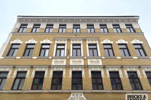 Property thumbnail 2