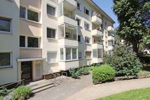 Helle 3-Zimmer Dachgeschosswohnung mit Fernwärme in Bremen-Gartenstadt Süd! – Die vollständige Adresse der Immobilie erhältst du vom Anbieter., 28201 Gartenstadt Süd, Bremen – Vorschaubild 2