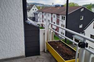 Exklusive 3-Zimmer-Dachgeschosswohnung (ca. 82 qm Grundrissfläche) mit Balkon in top gepflegtem MFH – Die vollständige Adresse der Immobilie erhältst du vom Anbieter., 57076 Weidenau, Siegen – Vorschaubild 11