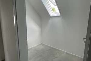 Wohnung 2023 Saniert.  Exklusive 2,5-Zimmer-DG – Hohentwielstraße 122A, 70199 Südheim, Stuttgart – Vorschaubild 18