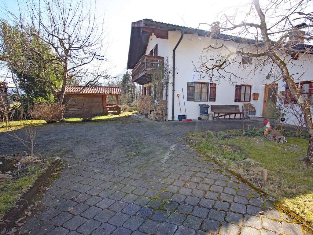 Immobilie in Rimsting - Grundstück mit Altbestand in ruhiger Ortsrandlage und schönem Alpenpanoramablick - Bild 3