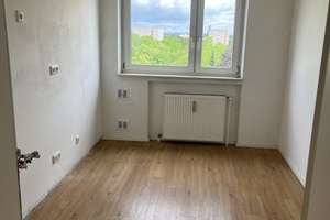 3-Zimmer-Wohnung mit Weitblick und viel Licht – Reichenaustr. 20, 81243 Aubing-Süd, München – Vorschaubild 7