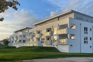 wunderschöne 4-Zimmer-Wohnung in Gelnhausen-Roth mit Blick in die Kinzigauen – Die vollständige Adresse der Immobilie erhältst du vom Anbieter., 63571 Gelnhausen – Vorschaubild 1