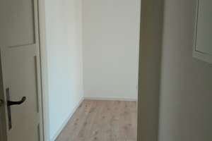 Ankommen und wohlfühlen in der hübschen Zwei-Zimmer-Wohnung mit Balkon – Knielohstraße 10, 8527 Reusa mit Sorga, Plauen – Vorschaubild 4