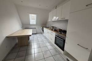 RS-Haddenbach, Schöne drei Zimmer Wohnung mit Einbauküche