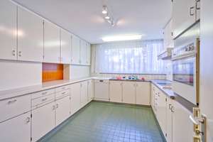 Für Visionäre: Exklusive Villa in Bestlage in Reutlingen – Die vollständige Adresse der Immobilie erhältst du vom Anbieter., 72766 Reutlingen-Mitte, Reutlingen – Vorschaubild 14