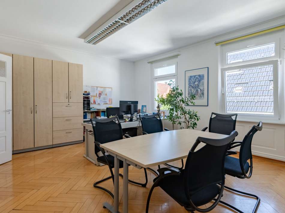 helle Arbeitsräume