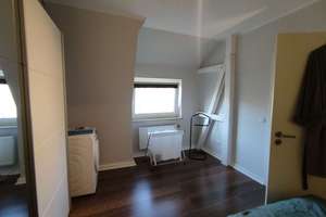 Gemütliche Dachgeschoßmaisonettewohnung mit Einbauküche – Am Turnisch 8, 40231 Eller, Düsseldorf – Vorschaubild 12