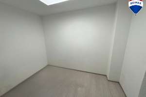 Preisreduzierung! Gemütliche 1,5-Zimmer-Wohnung mit Balkon & Garage in begehrter Lage nahe der Elbe – Die vollständige Adresse der Immobilie erhältst du vom Anbieter., 22549 Hamburg-Altstadt, Hamburg – Vorschaubild 7