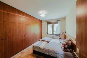 "Royal Oak" - Familienbungalow mit Traumgarten und Gästehaus an der Berliner Stadtgrenze zu kaufen! – Die vollständige Adresse der Immobilie erhältst du vom Anbieter., 12623 Mahlsdorf, Berlin – Vorschaubild 14