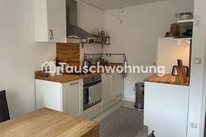 Tauschwohnung: Tausche 2,5-Zimmer (WG-tauglich) geg. 1-1,5 Zimmer