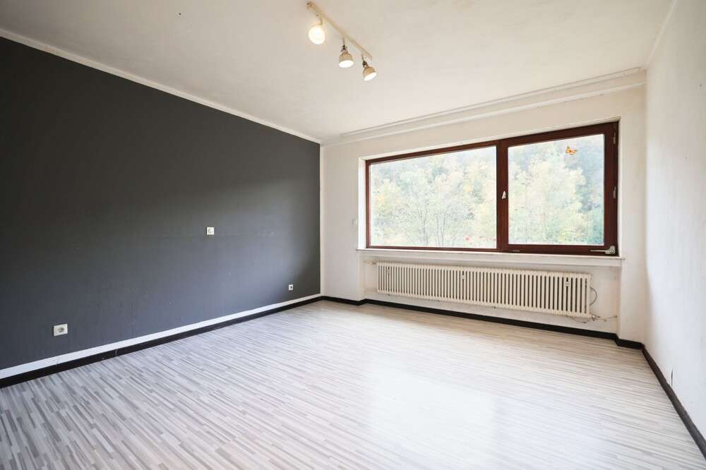 Immobilie in Lahnstein - Freistehendes Einfamilienhaus mit ELW in naturnaher Lage von Lahnstein-Friedrichssegen - Bild 1