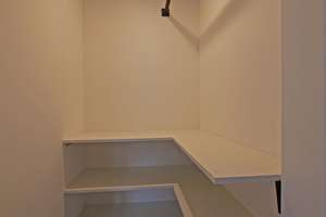 Tolle Wohnung in TR-Süd, neuwertig in saniertem Niedrigenergiehaus, Küche inkl. – Die vollständige Adresse der Immobilie erhältst du vom Anbieter., 54290 Süd, Trier – Vorschaubild 4