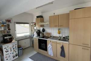 Sehr schöne, helle 2,5-Zi DG-Studio-Wohnung mit EBK in Fürth-Lörzenbach – Birkenweg 5, 64658 Fürth – Vorschaubild 7