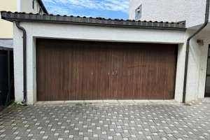 Viel Platz in Ingolstadt: Großzügiges Mehrfamilienhaus mit 2 separaten Appartements zur Renovierung – Die vollständige Adresse der Immobilie erhältst du vom Anbieter., 85055 Nordost, Ingolstadt – Vorschaubild 2