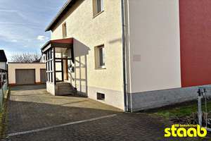 VERMIETETES 2-FAMILIENHAUS MIT DOPPELGARAGE + GROSSEM GRUNDSTÜCK IN JOHANNESBERG – Die vollständige Adresse der Immobilie erhältst du vom Anbieter., 63867 Johannesberg – Vorschaubild 2