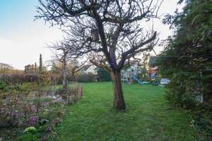 Sonnenberg-Juwel: Helle 3-Zimmer-Dachgeschoss-Wohnung mit Gartenflair – Die vollständige Adresse der Immobilie erhältst du vom Anbieter., 70597 Sonnenberg, Stuttgart – Vorschaubild 2