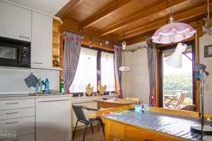 Freistehendes Einfamilienhaus mit Einliegerwohnung in Villmar, Ortsteil – Höhenstr 17, 65606 Limburg-Weilburg (Kreis) – Vorschaubild 6