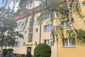 Ruhige 2 Zimmerwohnung in einem gepflegten Mehrfamilienhaus – Berlin – Vorschaubild 1