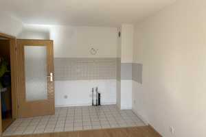 Schöne 2-Zimmer Wohnung in Mannheim Neckarau ab dem 01.05.2024 zu vermieten – Kurzgewannstraße 3, 68199 Mannheim – Vorschaubild 3