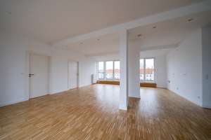 Exklusive 3-Zimmer Dachgeschosswohnung in Berlin Prenzlauer Berg - provisionsfrei ! – Bornholmer Str. 78, 10439 Prenzlauer Berg, Berlin – Vorschaubild 3