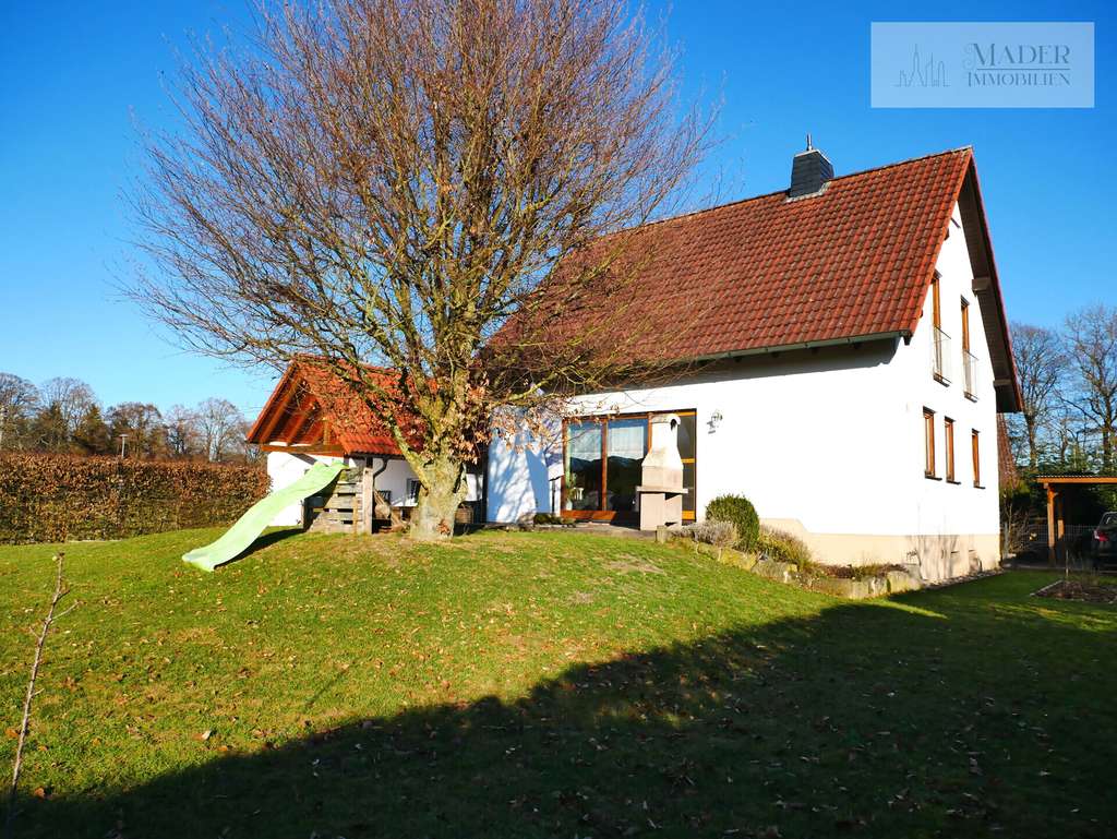 Immobilie in Stockheim - Saniertes Einfamilienhaus in begehrter Lage - Bild 1