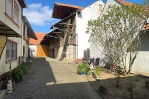 EUPORA® Immobilien: -RESERVIERT- Ehemaliger Bauernhof mit Innenhof, große Scheunen in Bischheim. – Hauptstraße 14, 67294 Donnersbergkreis – Vorschaubild 2