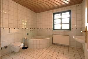 Charmante und Attraktive 3-Zimmer-Wohnung im Erdgeschoss mit einem besonderen Wohnambiente – Die vollständige Adresse der Immobilie erhältst du vom Anbieter., 65606 Villmar – Vorschaubild 8