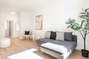 Exklusive, möblierte 2-Zimmer-Wohnung mit modernem Design und hochwertiger Ausstattung – Düsseldorf – Vorschaubild 2