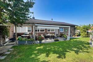 Modernisierter Bungalow – Die vollständige Adresse der Immobilie erhältst du vom Anbieter., 47638 Straelen – Vorschaubild 2