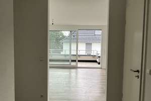 moderne 3-Zi.-Wohnung im 1.OG mit Südbalkon, Aufzug, Einbauküche und Stellplatz – Gutbrodstr. 86, 70193 Hölderlinplatz, Stuttgart – Vorschaubild 10