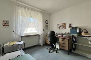 Gemütliches Reihenmitteilhaus in familienfreundlicher Wohnlage von Steinbach | Garage – Kronberger Str. 38, 61449 Steinbach (Taunus) – Vorschaubild 11