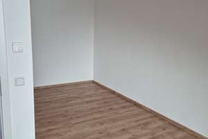 Schönes 5-Zimmer-Reihenhaus mit gehobener Innenausstattung und EBK in Steinfeld – Alter Bahnhof Schaidt 2E 5, 76889 Steinfeld – Vorschaubild 12