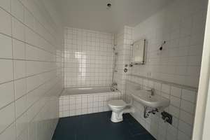 Lichtdurchflutete Pärchenwohnung freut sich auf neue Mieter! – Simon-Bolivar-Straße 23, 13055 Alt-Hohenschönhausen, Berlin – Vorschaubild 5