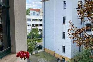Vermietete Altbauwohnung mit Balkon, Stuckelementen und Stellplatz in Leipzig-Reudnitz – Die vollständige Adresse der Immobilie erhältst du vom Anbieter., 4317 Reudnitz-Thonberg, Leipzig – Vorschaubild 2