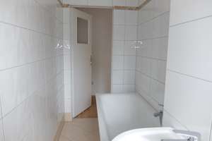 Klick hier:   gemütliche 4-Zimmer-Wohnung – Yorckstraße 34b, 9130 Yorckgebiet, Chemnitz – Vorschaubild 8