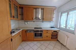 Helle 2-Zimmer-Wohnung mit Südwest-Balkon und TG-Stellplatz in zentraler Lage von Wolfratshausen – Die vollständige Adresse der Immobilie erhältst du vom Anbieter., 82515 Wolfratshausen – Vorschaubild 3