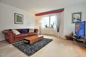 Helle 2-Zimmer Wohnung mit EB-Küche + Balkon in Köln-Raderthal – Die vollständige Adresse der Immobilie erhältst du vom Anbieter., 50968 Raderthal, Köln – Vorschaubild 1