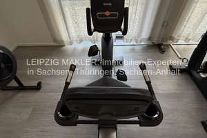 SOFORT EINZIEHEN: Premium Service-Wohnen: Fitnessstudio, Sauna, Swimmingpool, Terrassen, Gastronomie – Seepromenade 12-16, 4442 Zwenkau – Vorschaubild 3
