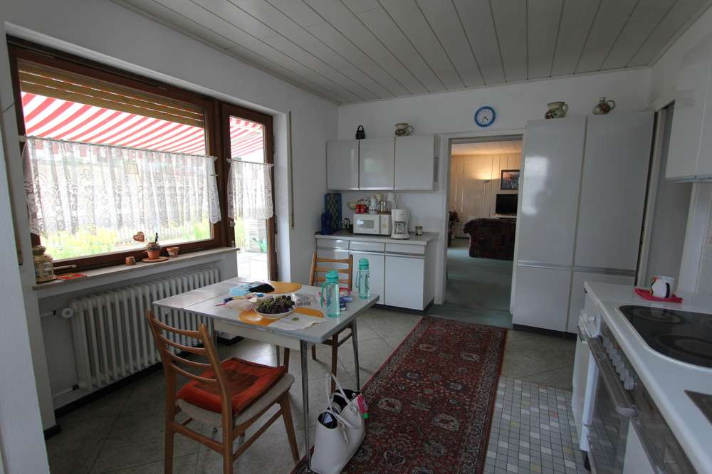 Immobilie in Jossgrund - Mehrfamilienhaus mit Büroeinheit - Bild 1