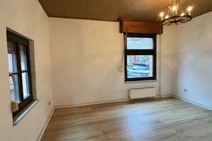 Leerstehendes Einfamilienhaus mit Innenhof und Garage*Zentral*Privat* – Die vollständige Adresse der Immobilie erhältst du vom Anbieter., 50389 Wesseling – Vorschaubild 2