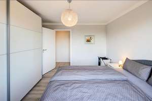 Möbliert: Wohnung im 6. Obergeschoss in der Nähe des PEP – Die vollständige Adresse der Immobilie erhältst du vom Anbieter., 81737 Neuperlach, München – Vorschaubild 4